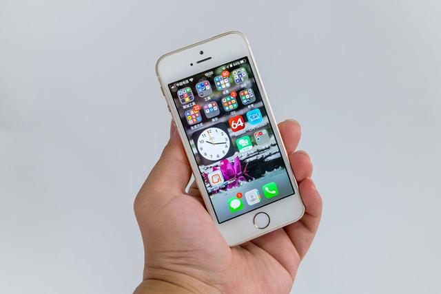 苹果手机a9苹果手机app闪退是什么原因怎么解决
